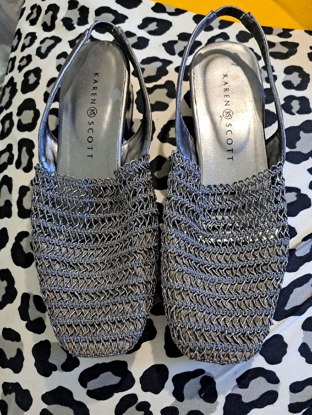 Karen Scott Silver Woven Mesh Slingback Mules Square Toe Block Heel Metallic EUC